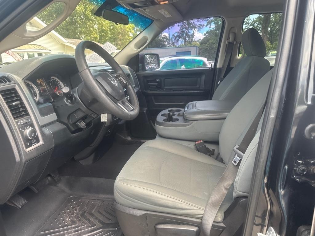 RAM 1500 Tradesman Quad Cab 4WD 2018