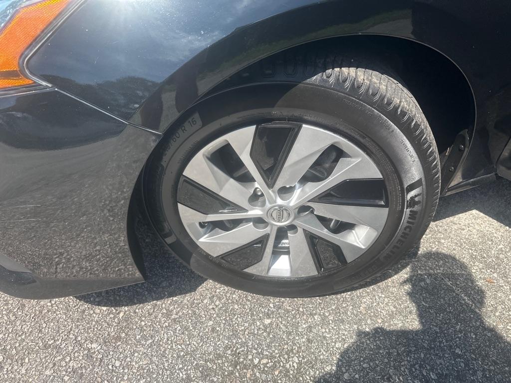 Nissan Altima photo 16