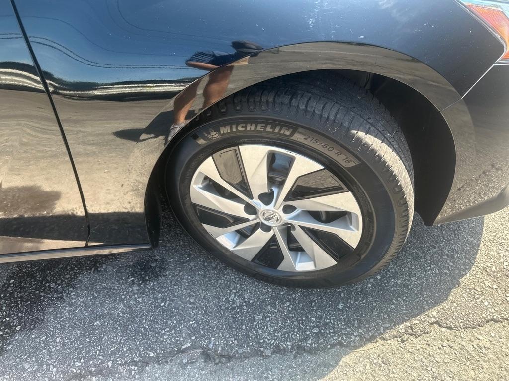 Nissan Altima photo 19