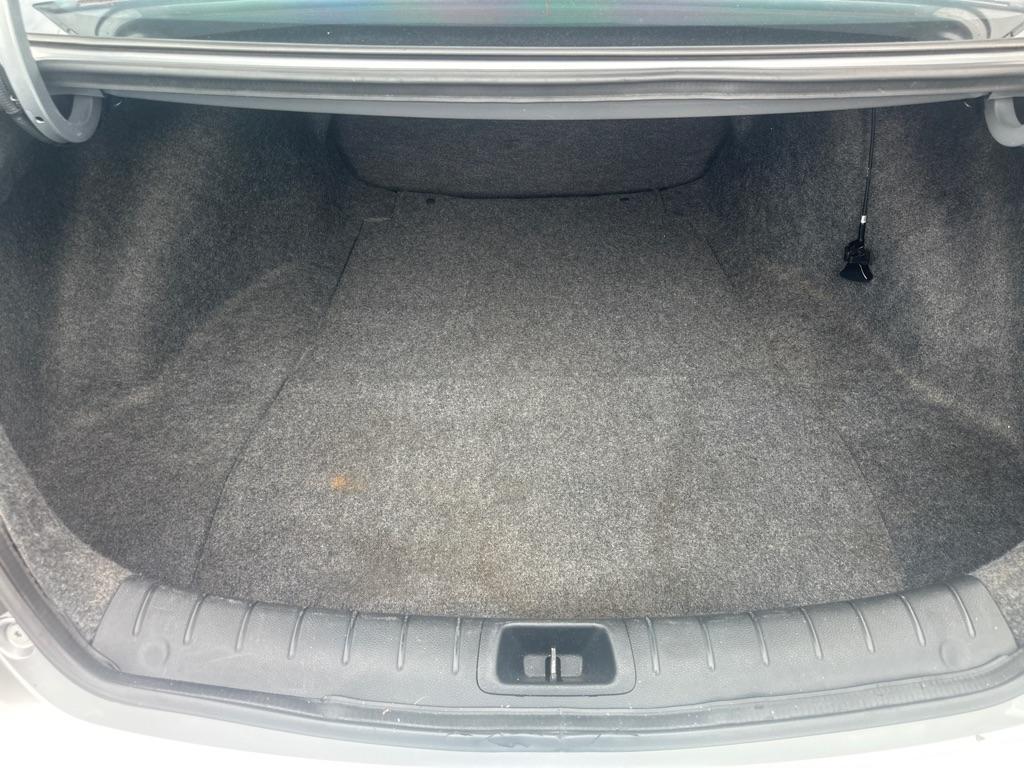 Honda Accord photo 13