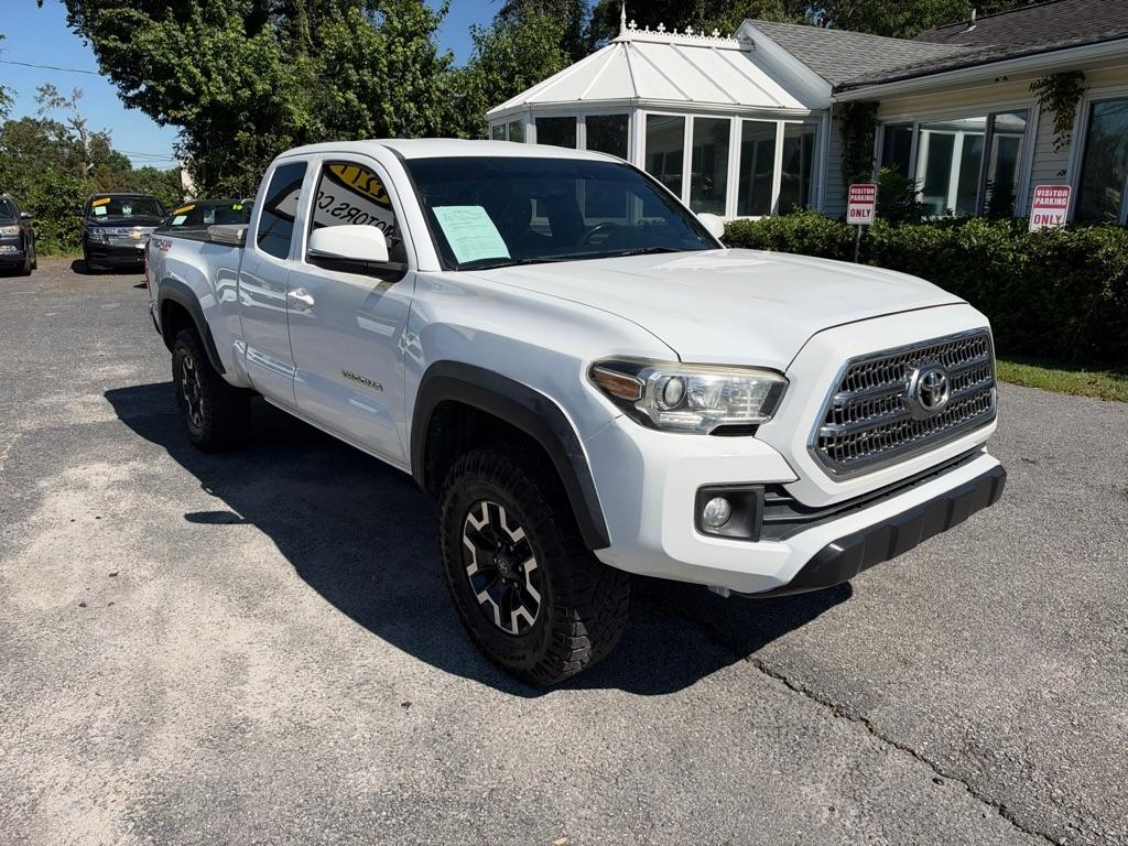 Toyota Tacoma photo 7
