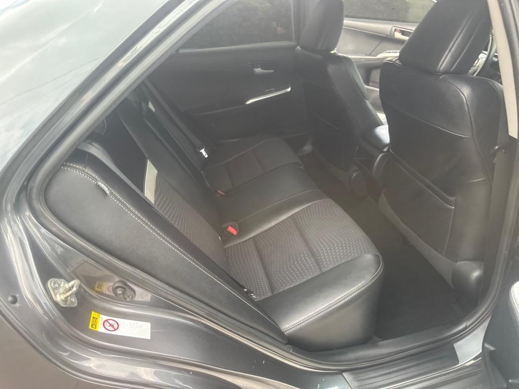 Toyota Camry photo 14