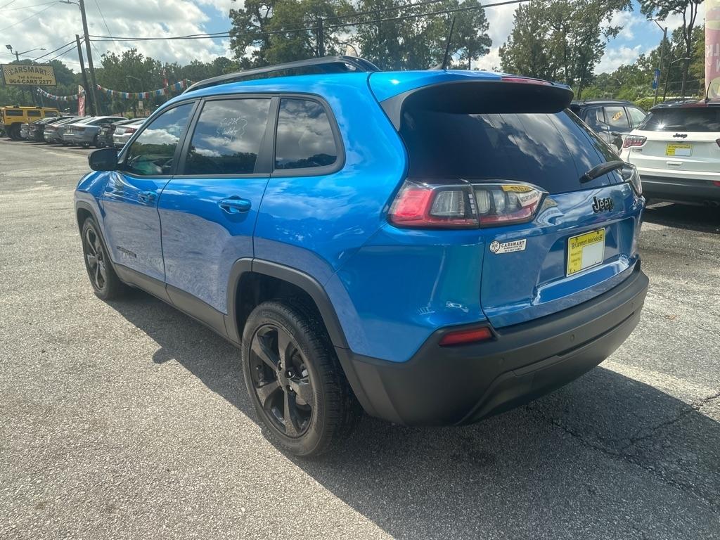 Jeep Cherokee photo 3