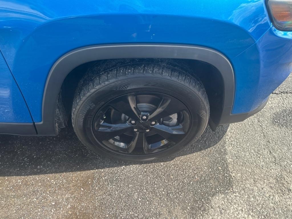 Jeep Cherokee photo 20