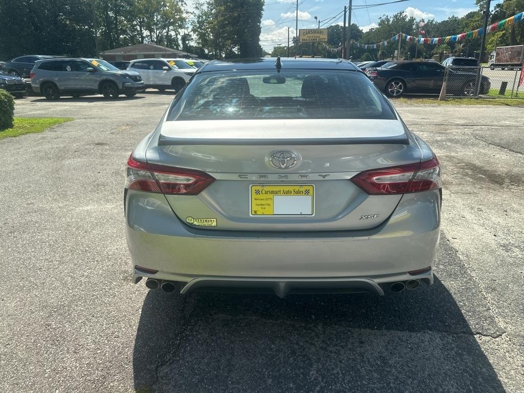 Toyota Camry photo 4