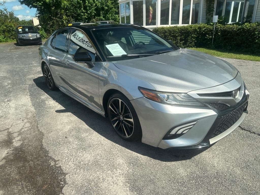 Toyota Camry photo 7