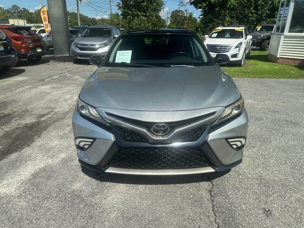 Toyota Camry photo 8
