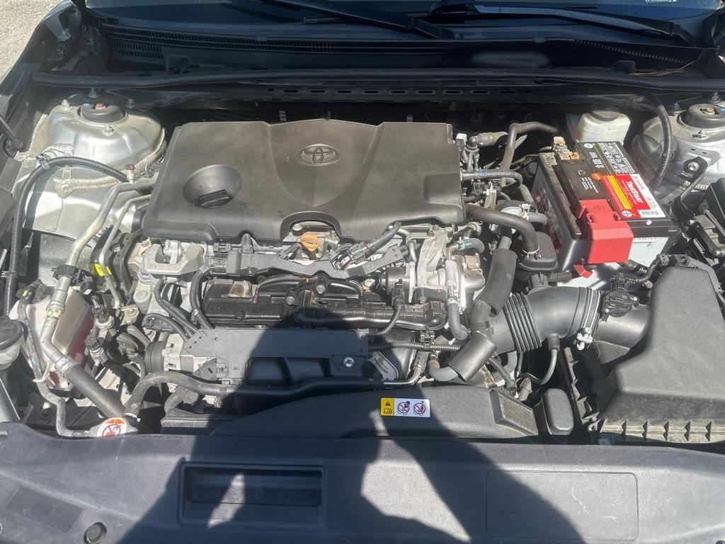 Toyota Camry photo 16