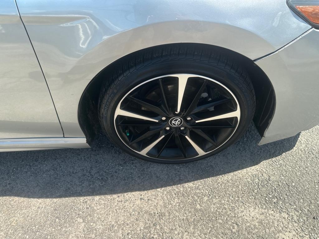 Toyota Camry photo 20