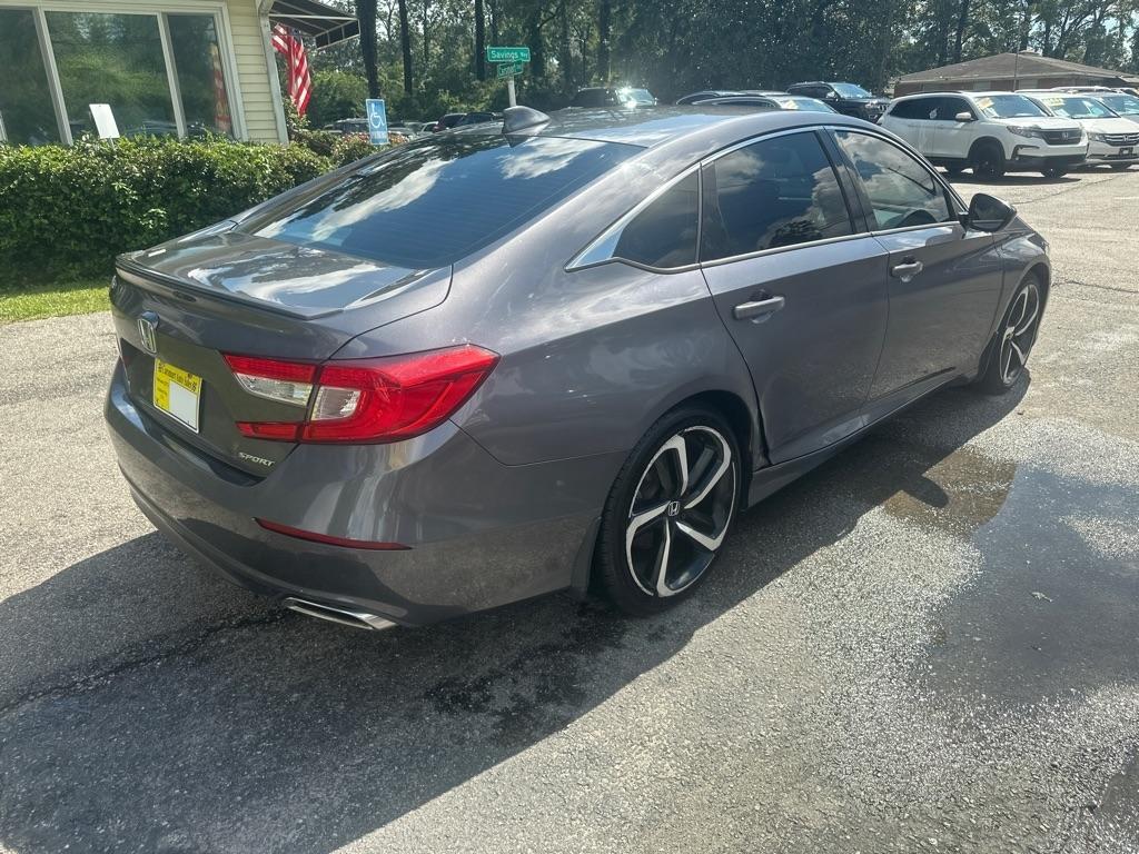 Honda Accord photo 5