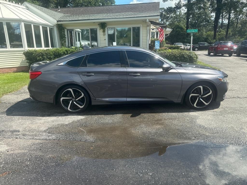 Honda Accord photo 6
