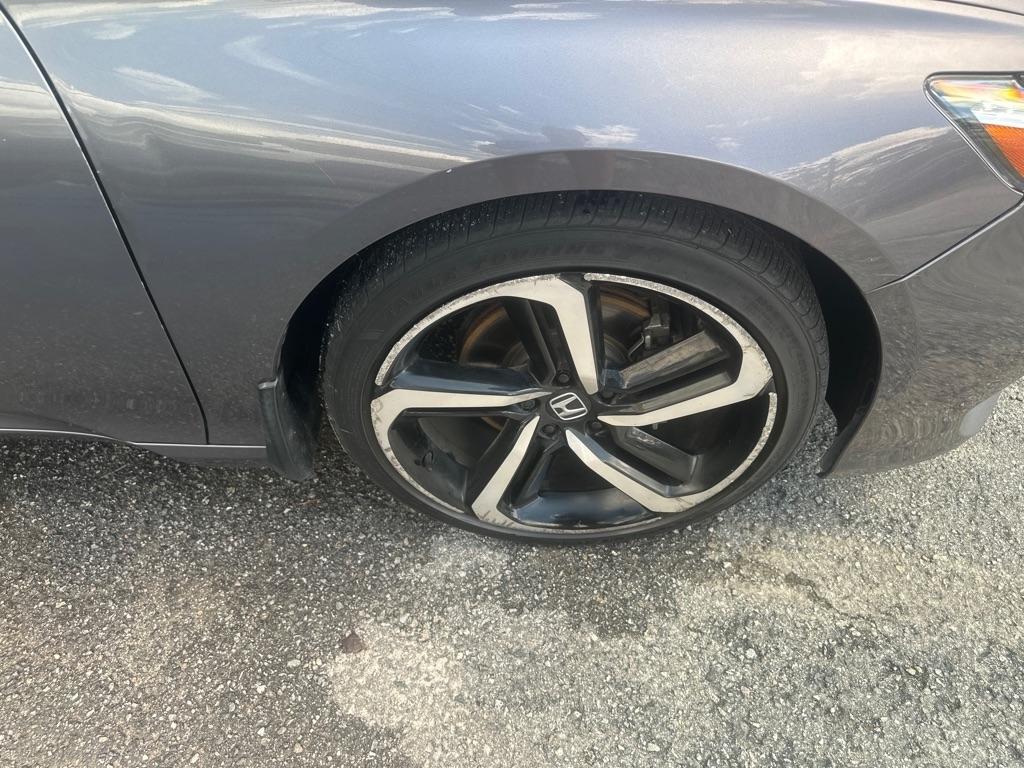 Honda Accord photo 20
