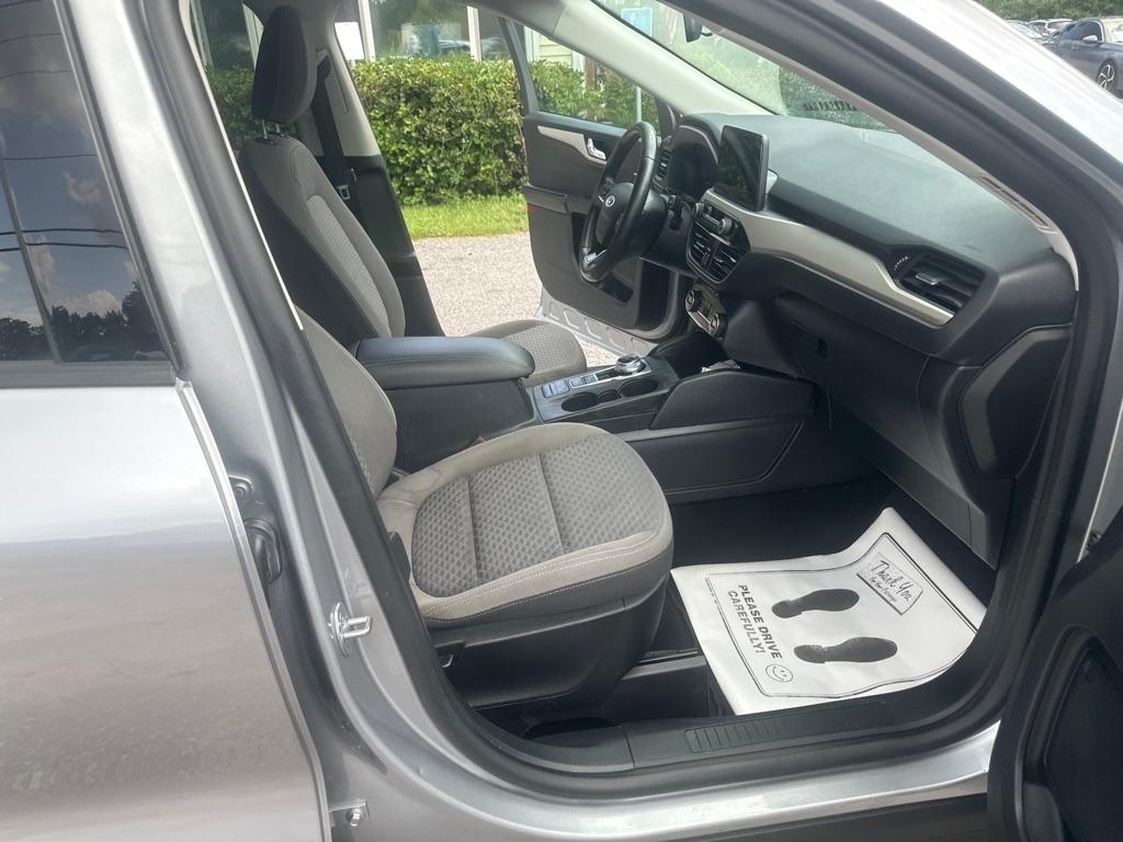 Ford Escape photo 15