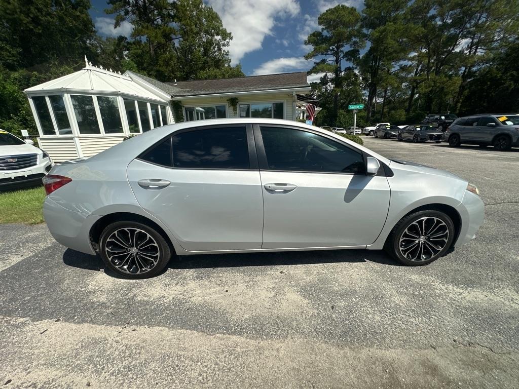 Toyota Corolla LE CVT 2016