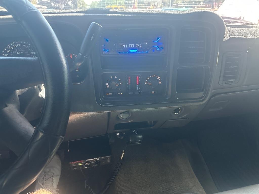 Chevrolet Silverado photo 10
