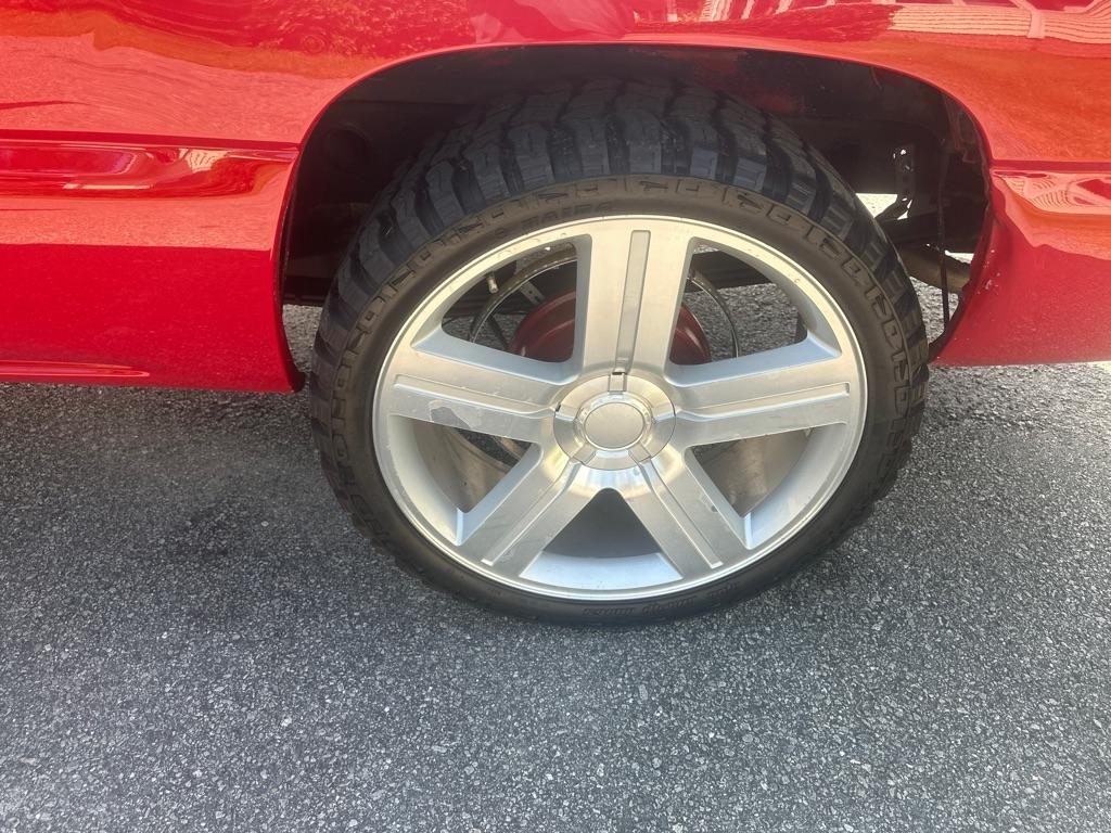 Chevrolet Silverado photo 18