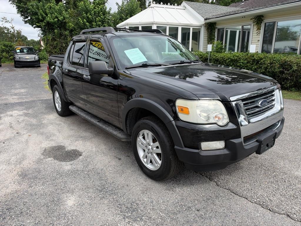 Ford Explorer Sport Trac photo 7