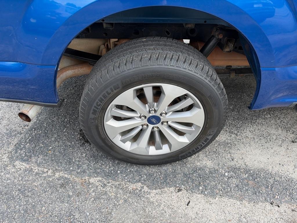 Ford F-150 photo 19