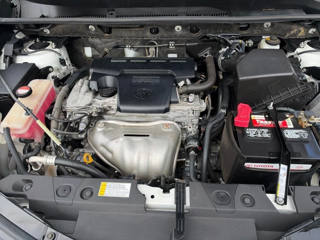 Toyota RAV4 photo 16