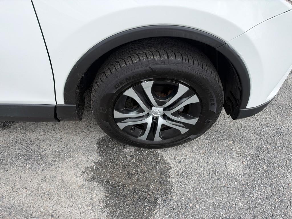 Toyota RAV4 photo 20