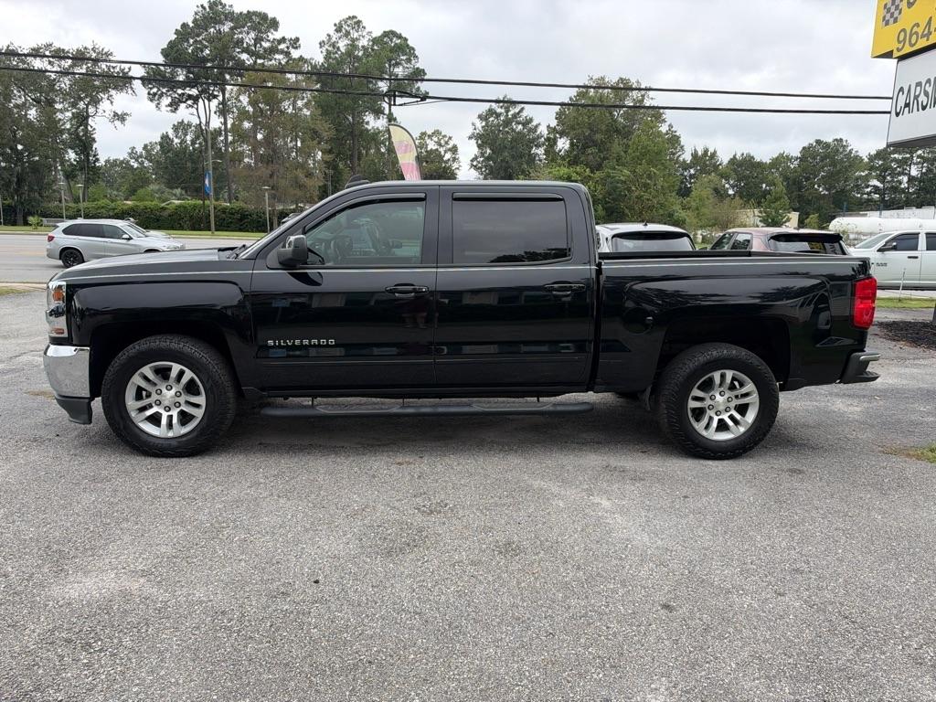 Chevrolet Silverado photo 2
