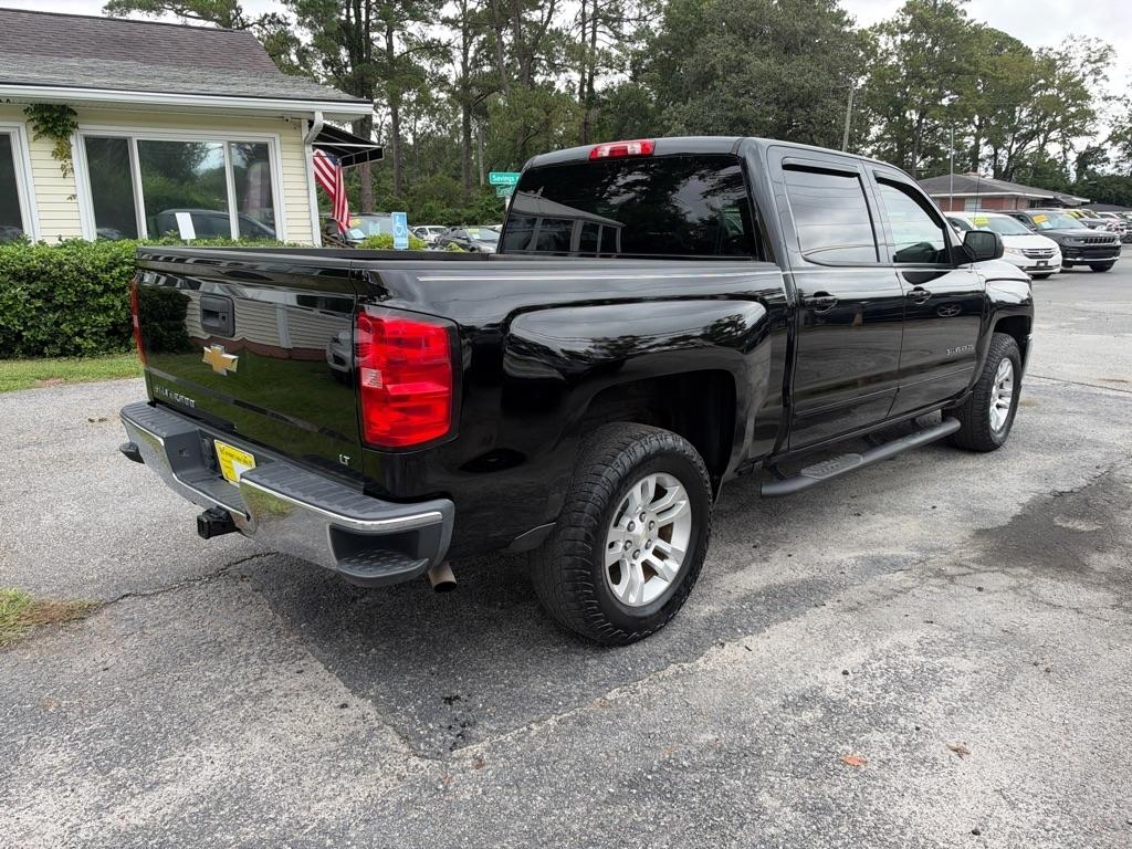 Chevrolet Silverado photo 5