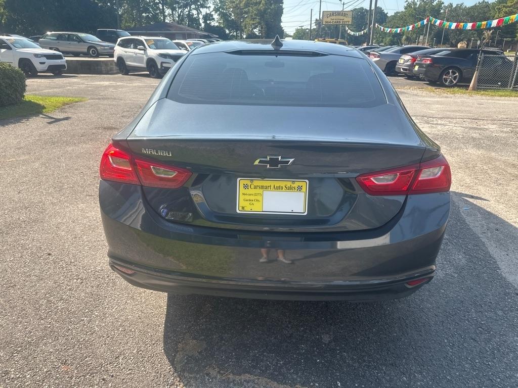 Chevrolet Malibu photo 4