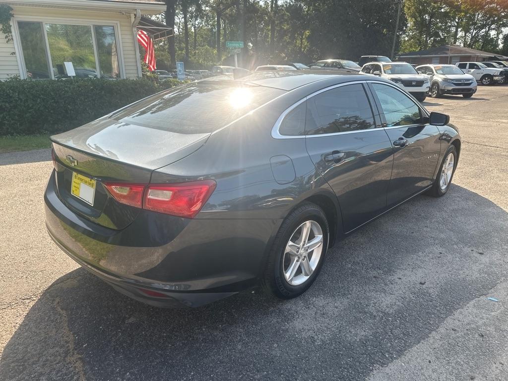 Chevrolet Malibu photo 5