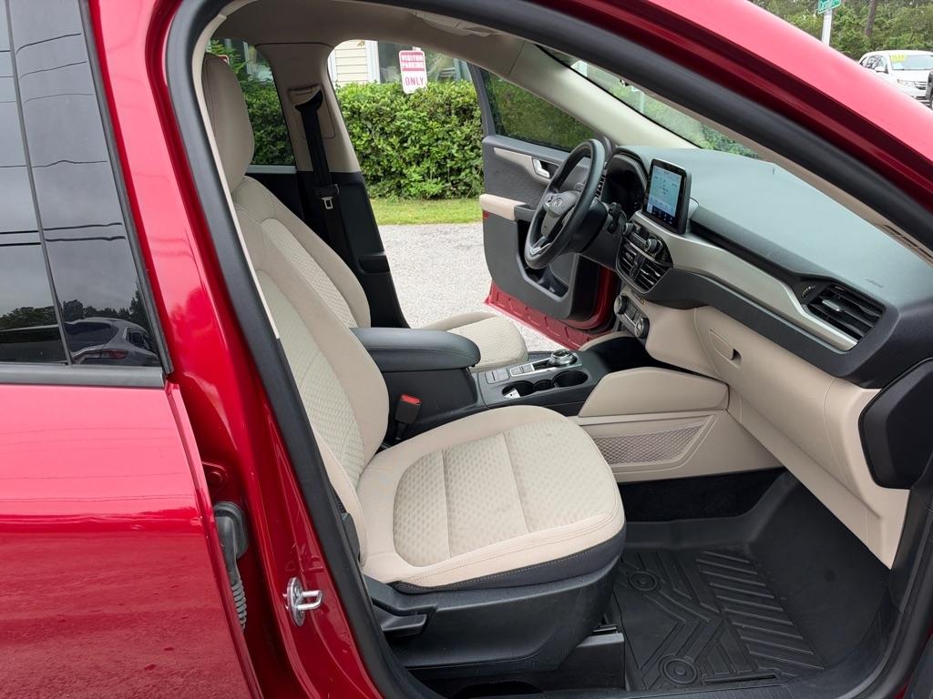 Ford Escape photo 15