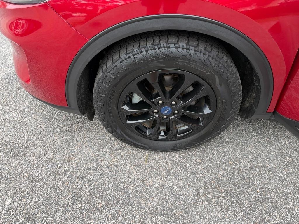 Ford Escape photo 17