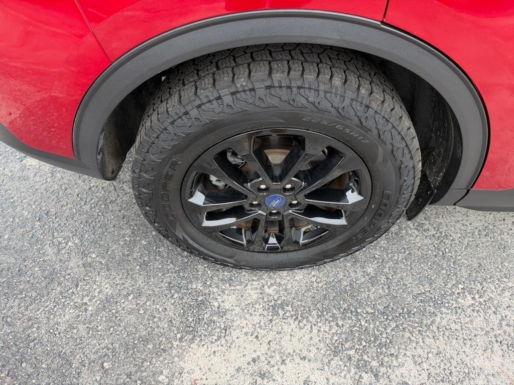 Ford Escape photo 19