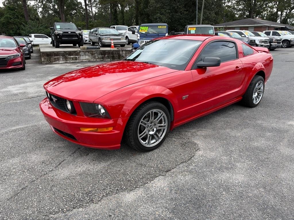 2006 Ford Mustang GT Premium Coupe