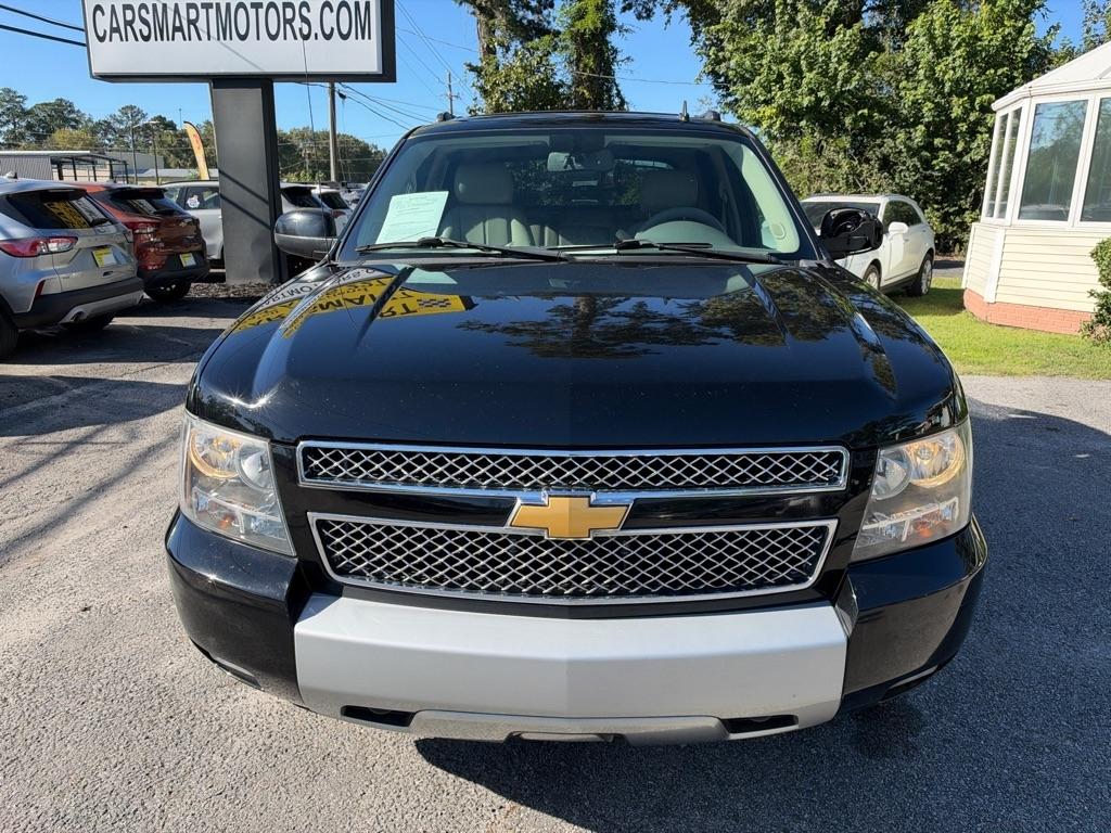 Chevrolet Avalanche LT 4WD 2013