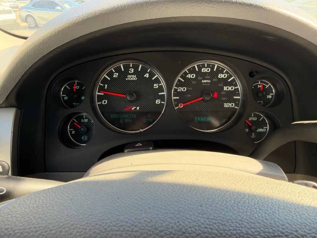 Chevrolet Avalanche LT 4WD 2013