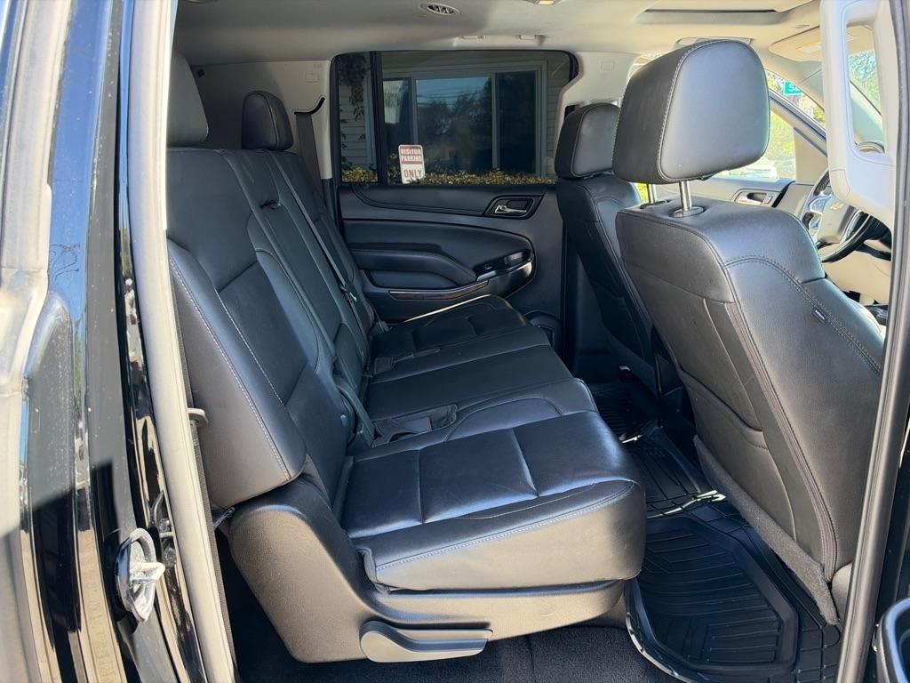 Chevrolet Suburban LT 2WD 2020