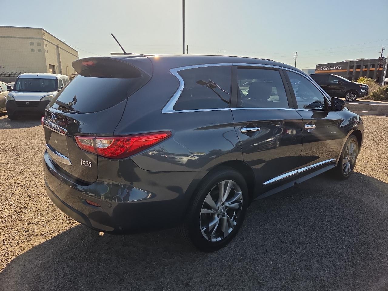 Infiniti JX AWD 4dr 2013