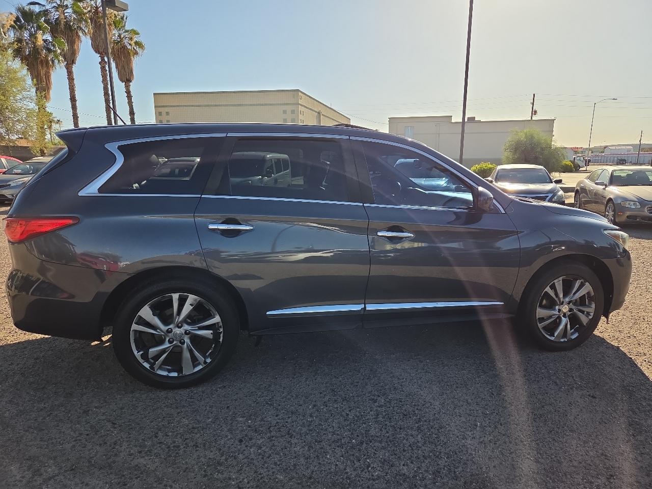 Infiniti JX AWD 4dr 2013