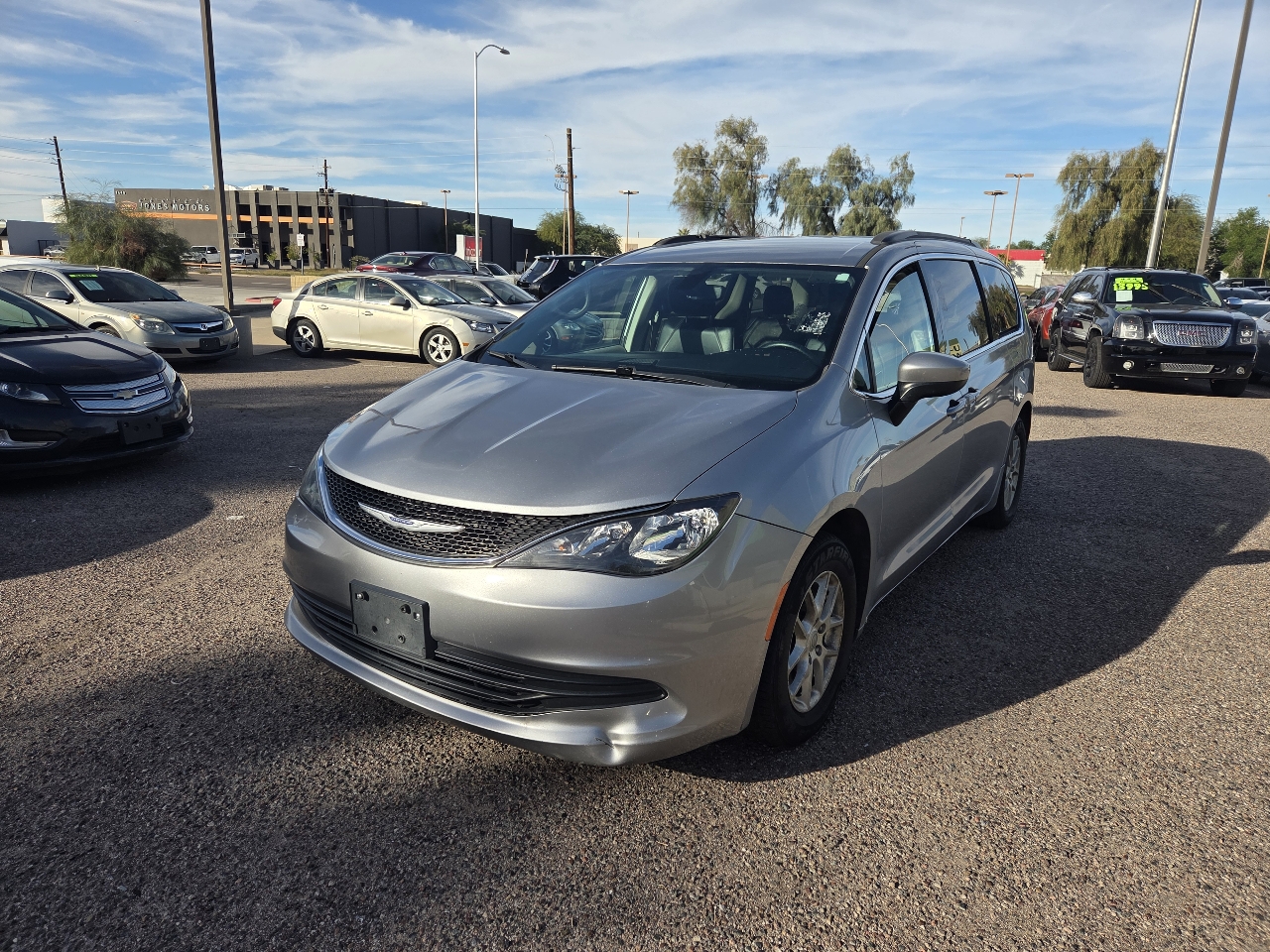 2020 Chrysler Voyager LXI