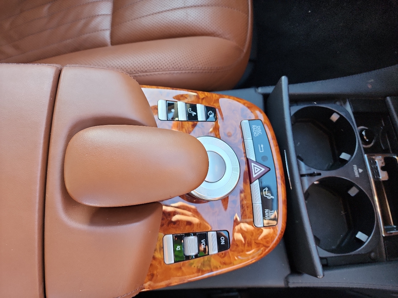 Mercedes-Benz S-Class S550 2007