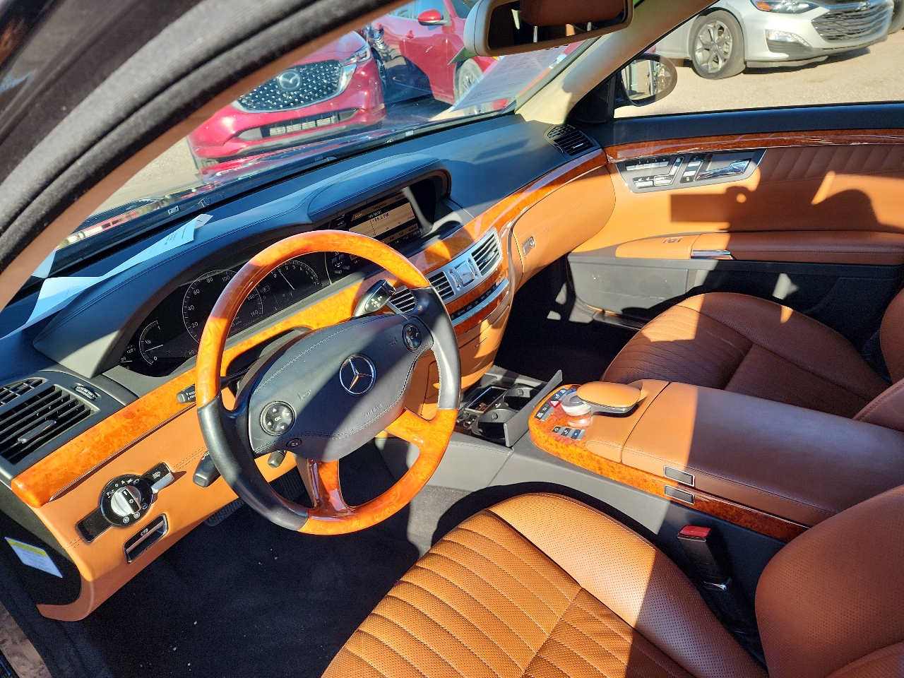 Mercedes-Benz S-Class S550 2007