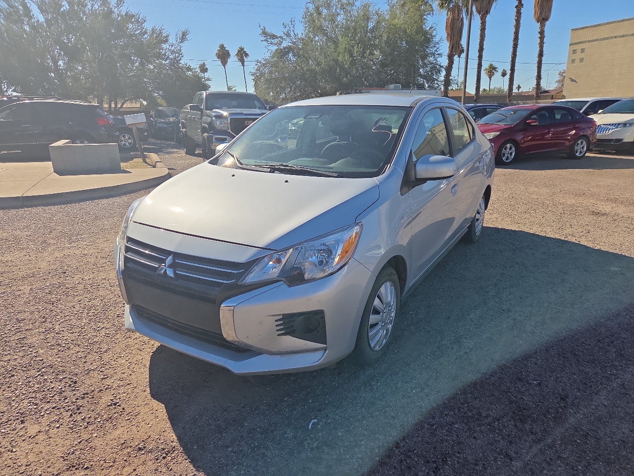 2024 Mitsubishi Mirage G4 ES's photo