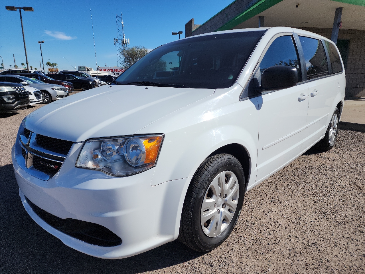 2017 Dodge Grand Caravan SE's photo