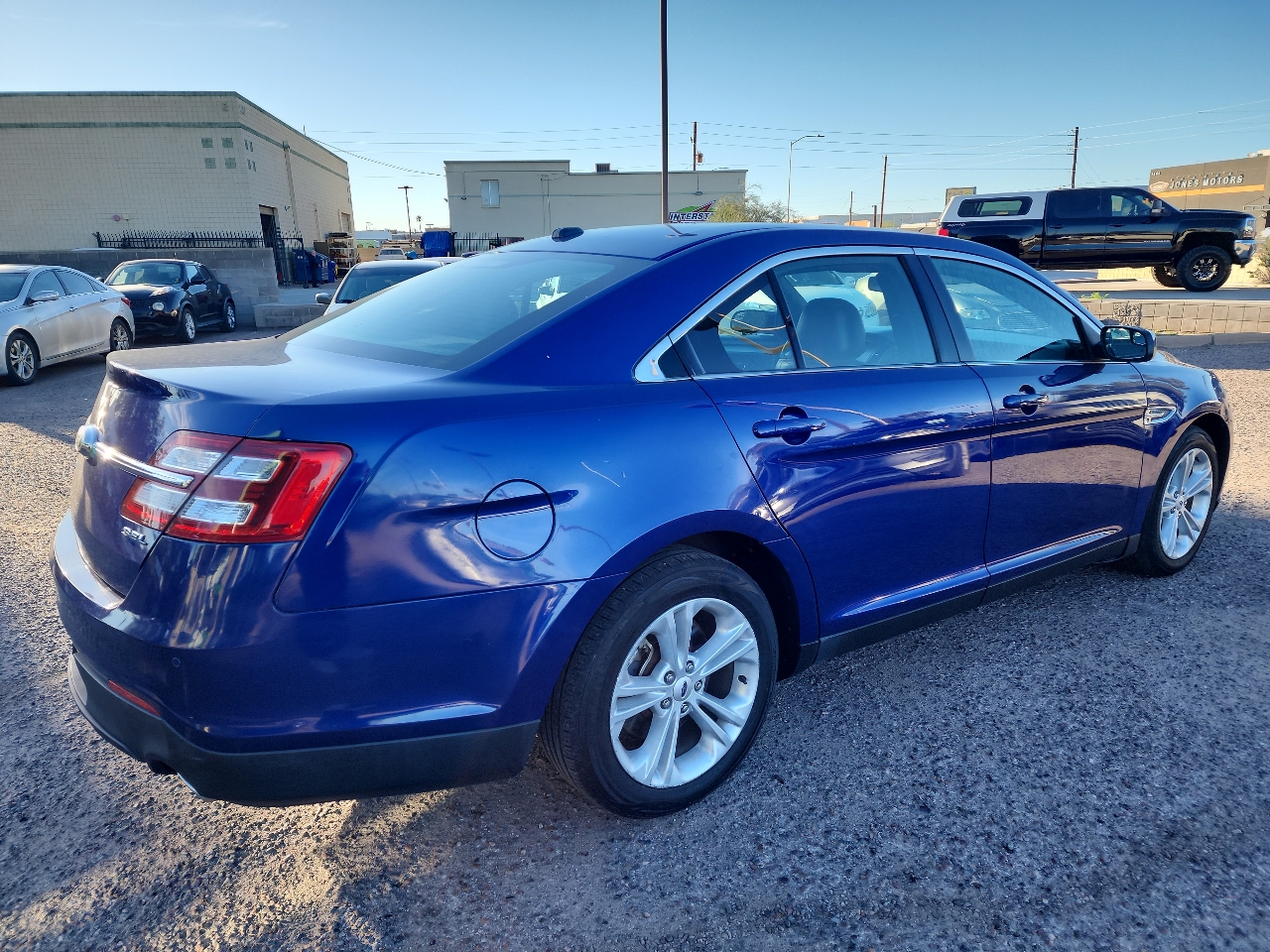Ford Taurus 4dr Sdn SEL FWD 2014