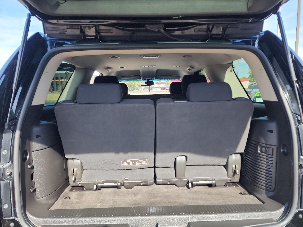 Chevrolet Tahoe 2WD 4dr LS 2014