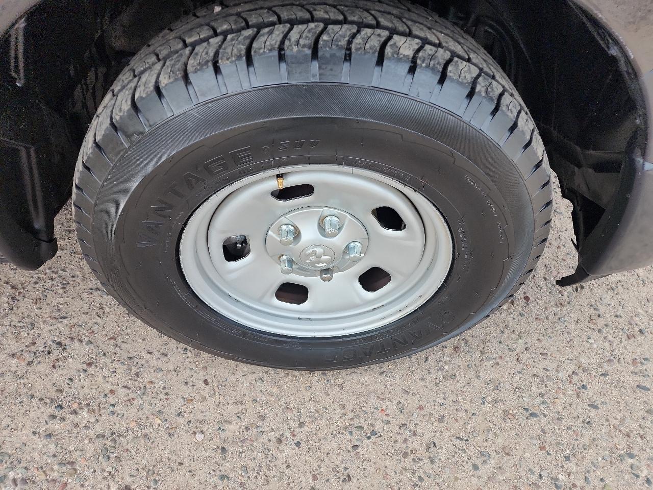 RAM 1500 Tradesman 4x2 Crew Cab 5'7" Box 2018