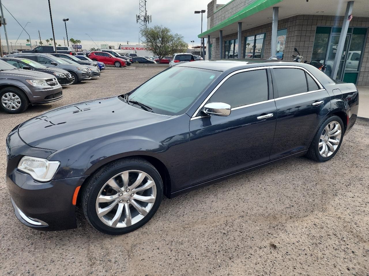 2018 Chrysler 300 Limited RWD