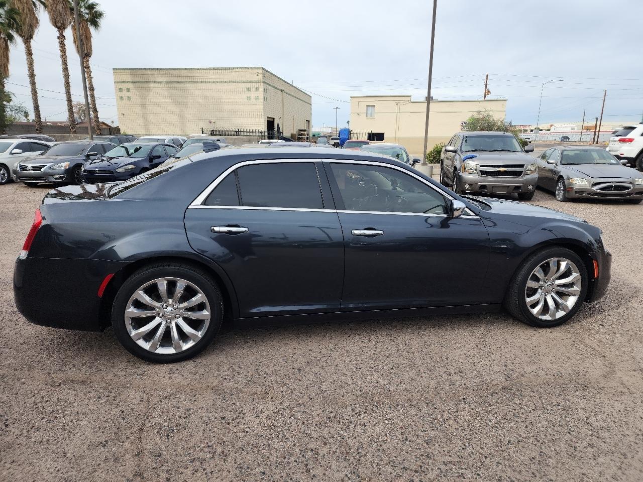 Chrysler 300 Limited RWD 2018