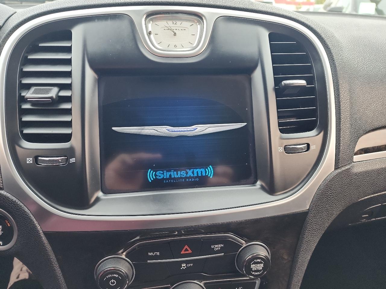 Chrysler 300 Limited RWD 2018