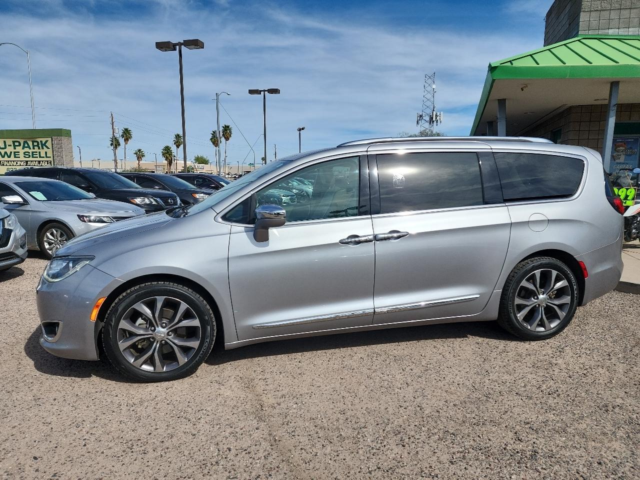 Chrysler Pacifica Limited FWD 2018
