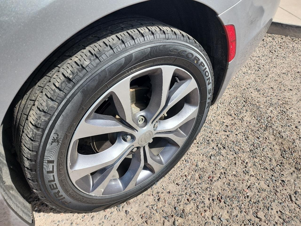 Chrysler Pacifica Limited FWD 2018